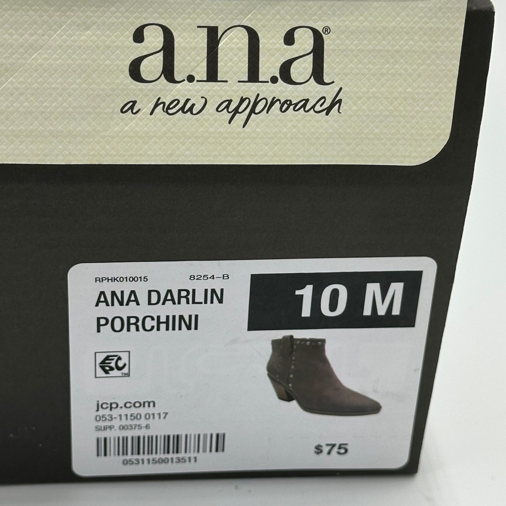 NWD a.n.a Darlin Ankle Booties Womens 10 Brown Faux Suede Studded Stacked Heel - Picture 9 of 12